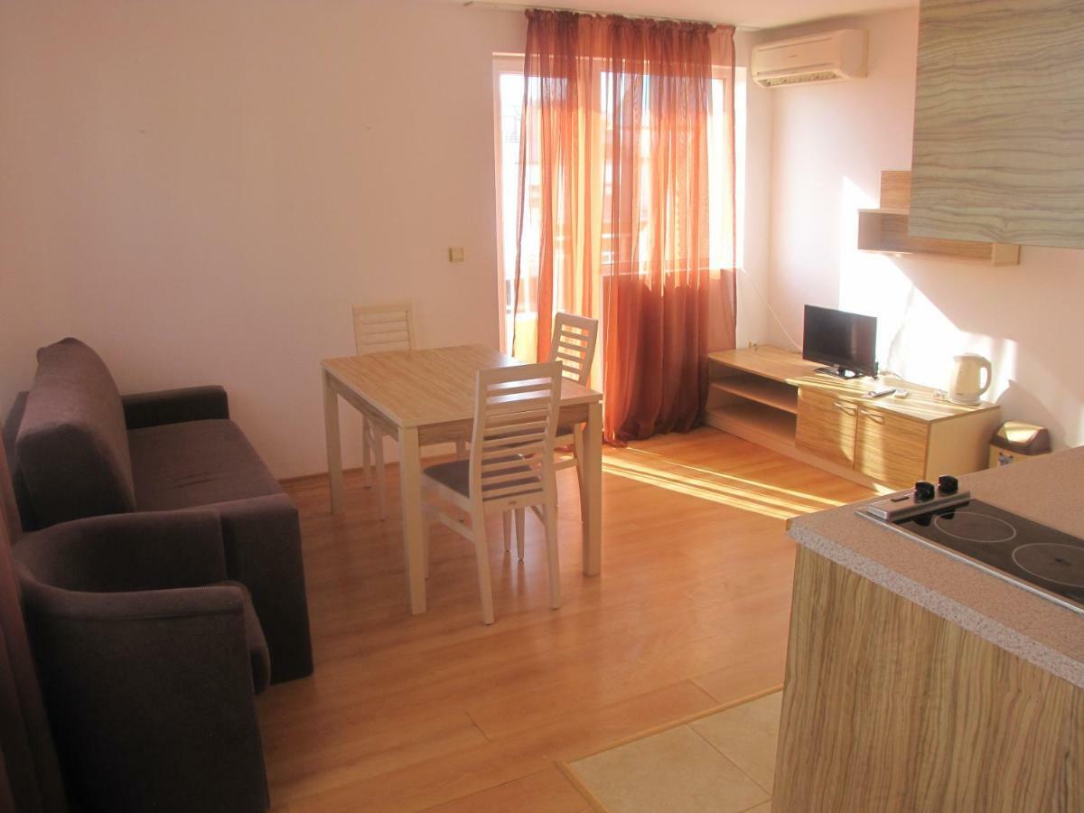Guest Apartments Salena Slantschew brjag Exterior foto